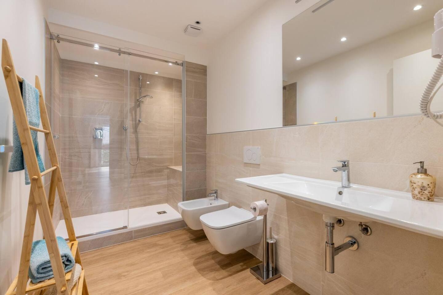 Valeria Apartment Бардолино Экстерьер фото
