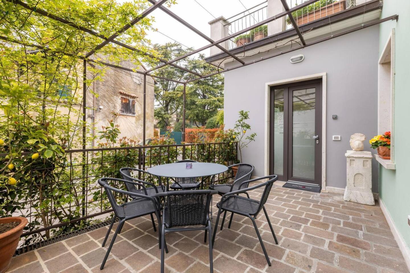 Valeria Apartment Бардолино Экстерьер фото